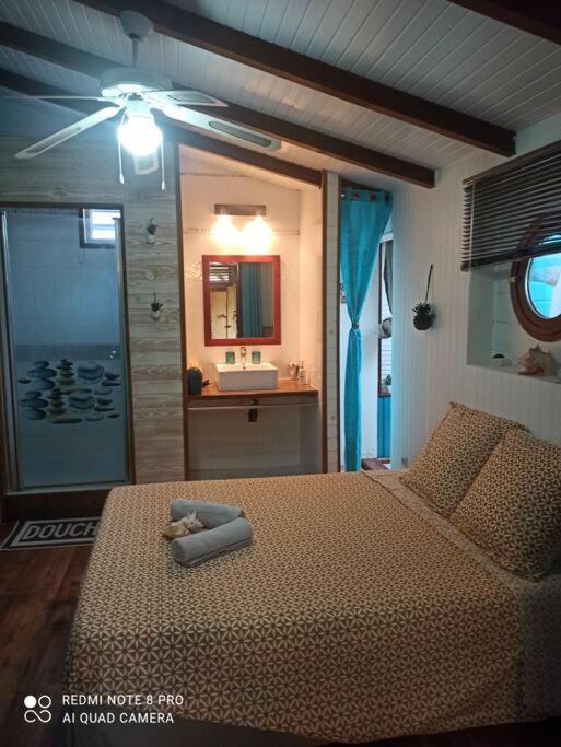 סנט-לוס Ti-Case Appartement Jacuzzi A 100M De La Plage מראה חיצוני תמונה